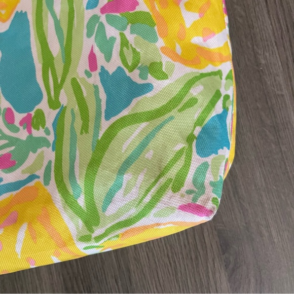 LILLY PULITZER FOR ESTEE LAUDER Tote Bag - Picture 9 of 10